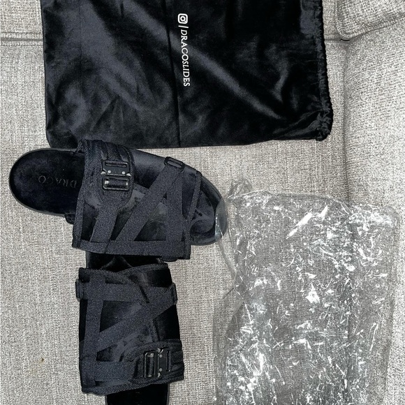 Draco Slides - Picture 2 of 4